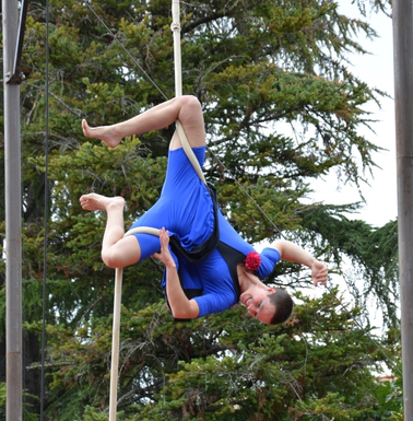 festival pantai acrobatie buis les baronnies
